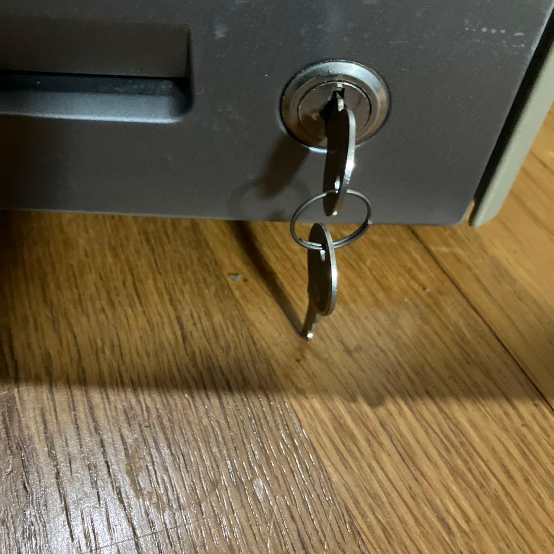 キ*ん様 【中古品】CASIO レジスター TE-2100 カシオ　新品ロール1