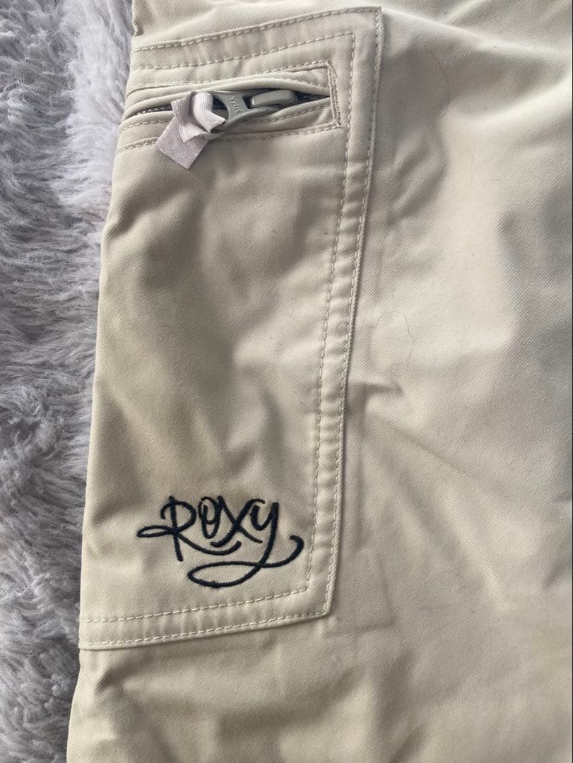 ROXY スキーウェアー（上下セット）