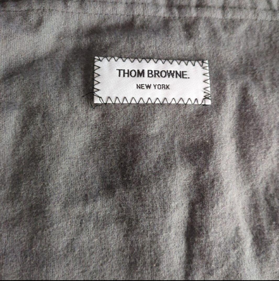 THOM BWOWNE トム ブラウン　シャーク　バッグ