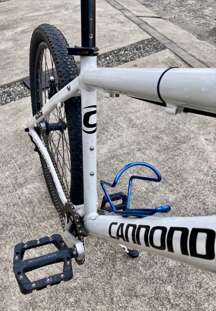 USA製キャノンデール　F300 bluelug ブルーラグcannondale