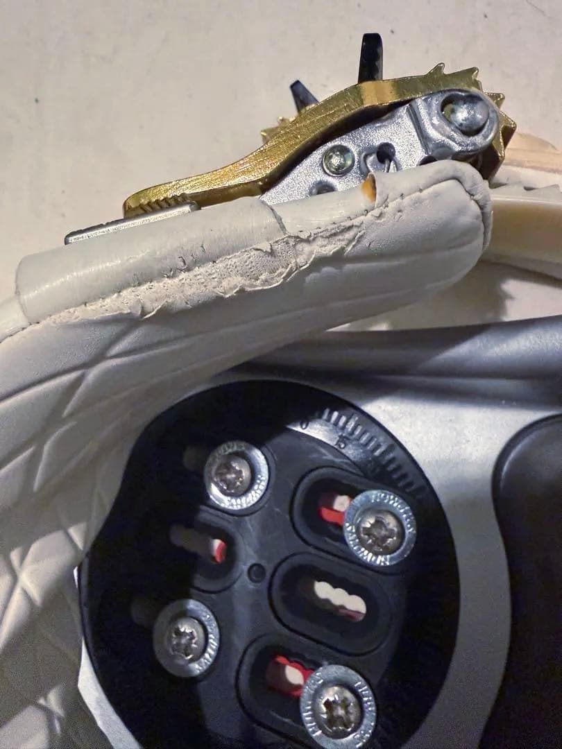 サロモン　リミテッドモデル　ハイエンドビンディング