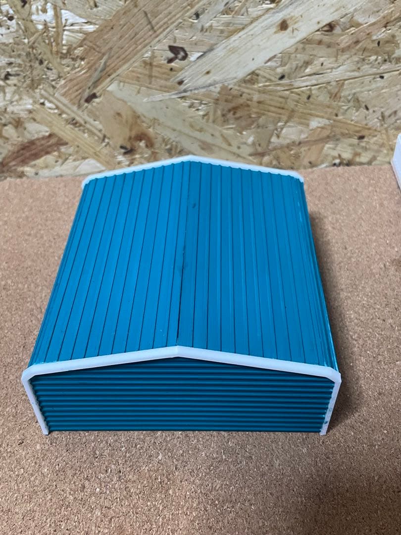 hiro　1/64★ジオラマ 【アメリカンガレージハウスとガレージ】