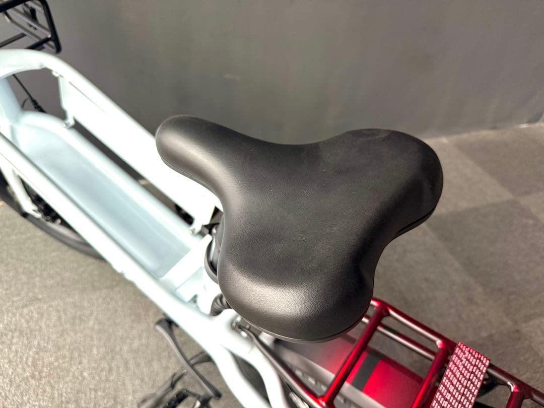 【美品】PANTHER 電動アシストファットバイク 大容量バッテリー搭載モデル