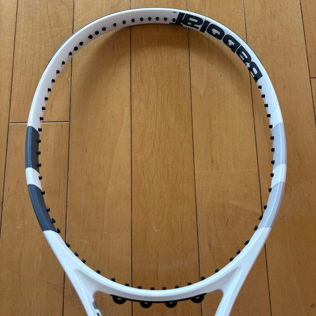 バボラ PURE STRIKE TEAM 100 G2