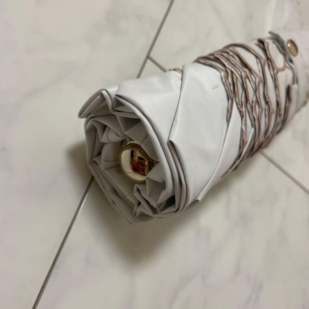 【新品未使用】 FURLA フルラ 晴雨兼用折りたたみ傘 遮熱・遮光