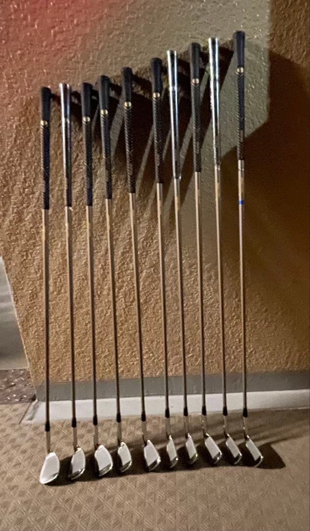 ご*り様 ★ほぼ新品★【レフティ】MST アイアンセット 10本(Rシャフト)