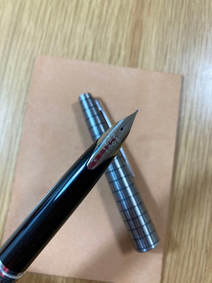 エリートs 万年筆　efニブ