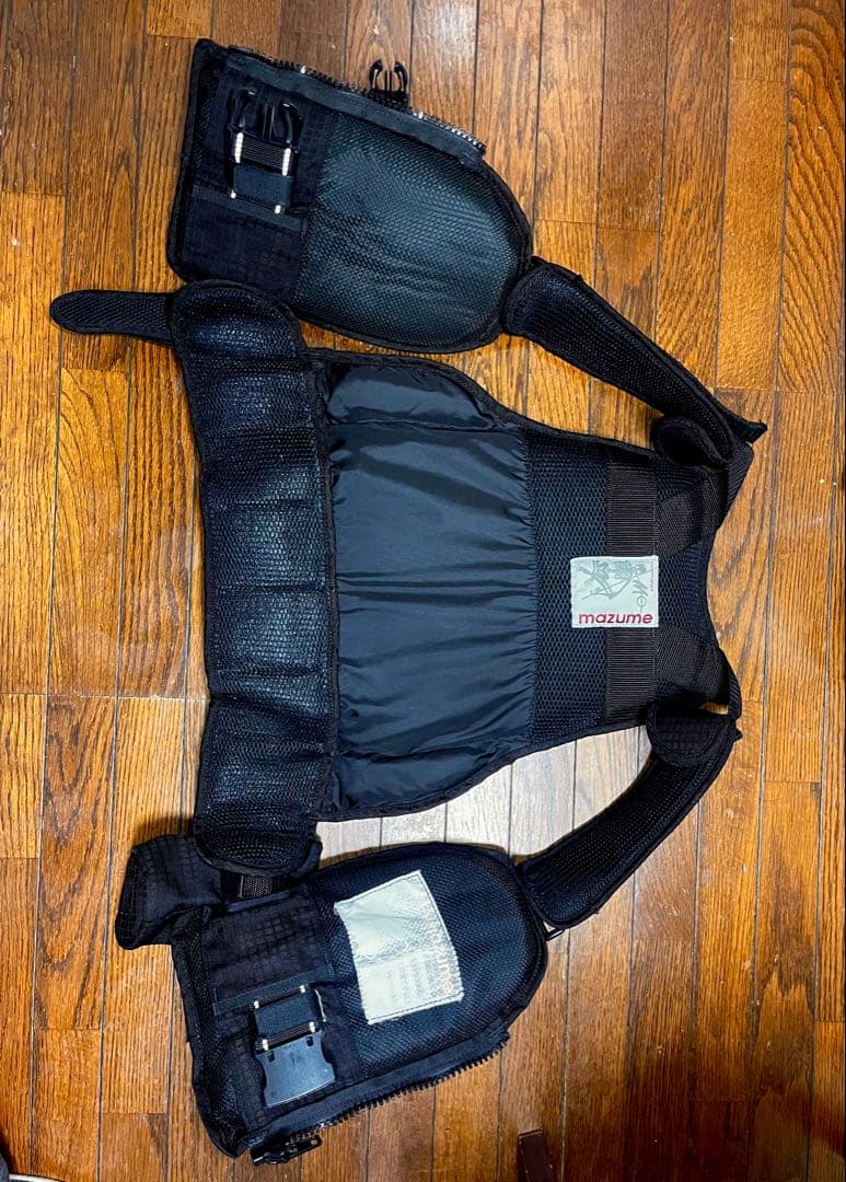 mazume × AIMS ライフジャケット