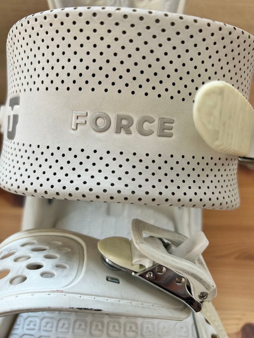 UNION FORCE ホワイト ビンディング