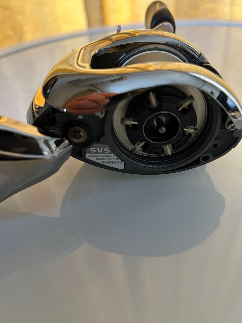 アンタレスANTARES RH 220 ベイトリール 右ハンドル