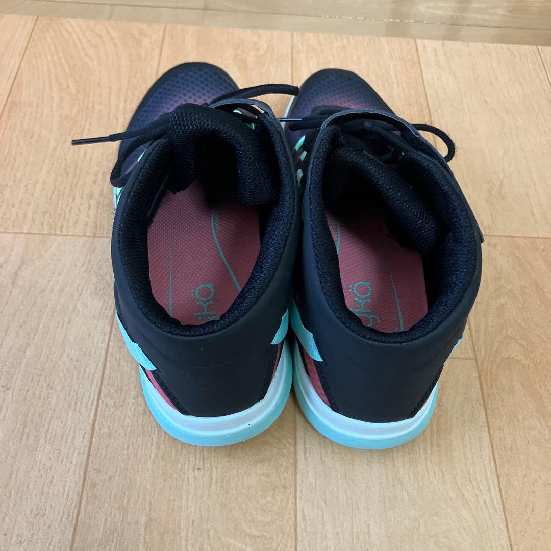 ライカのズンバ用シューズ ブラック/レンガ色/ミント24.5cm