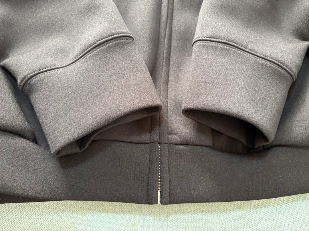 【美品】ダンボールニットジップアップパーカー　エムプルミエ　ブレンヘイム　mid