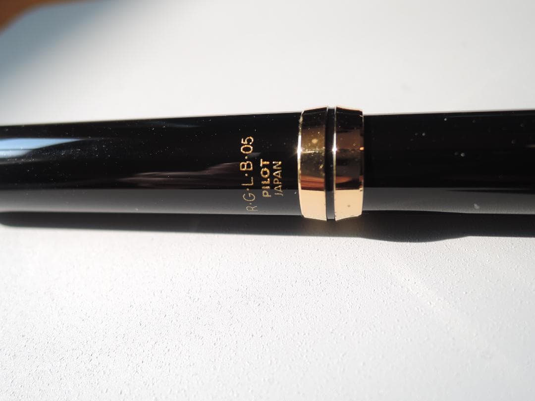 シ*ン様 PILOT RIDGE 4＋1　BTHRF1MR-B(4色ボールペン＋