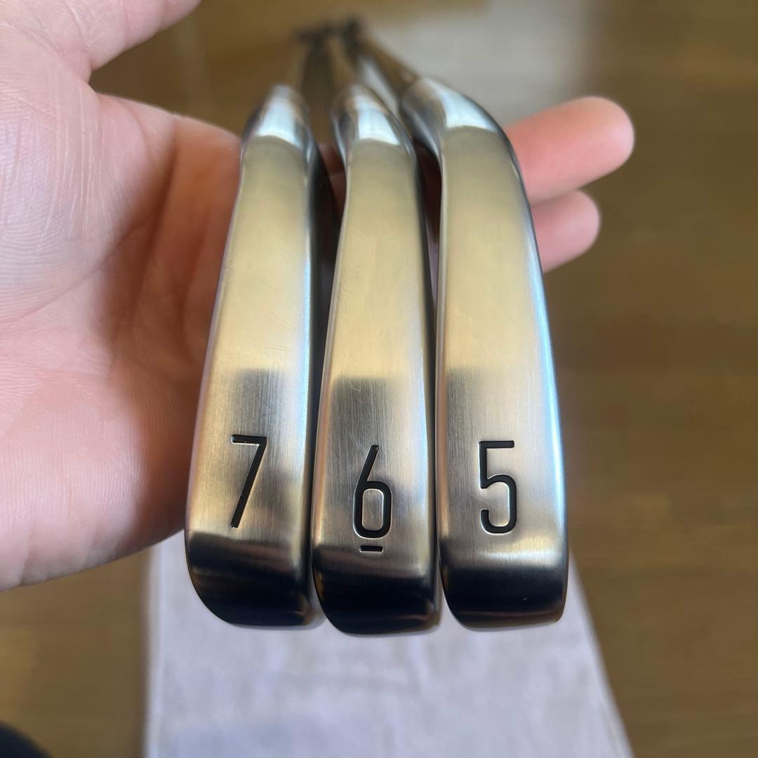 美品　タイトリスト　T100 5-9 P モーダス　115 S