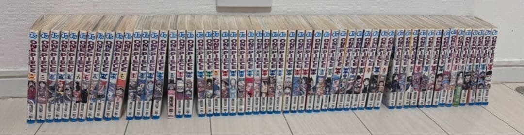 ワンピース　ほぼ全巻セット