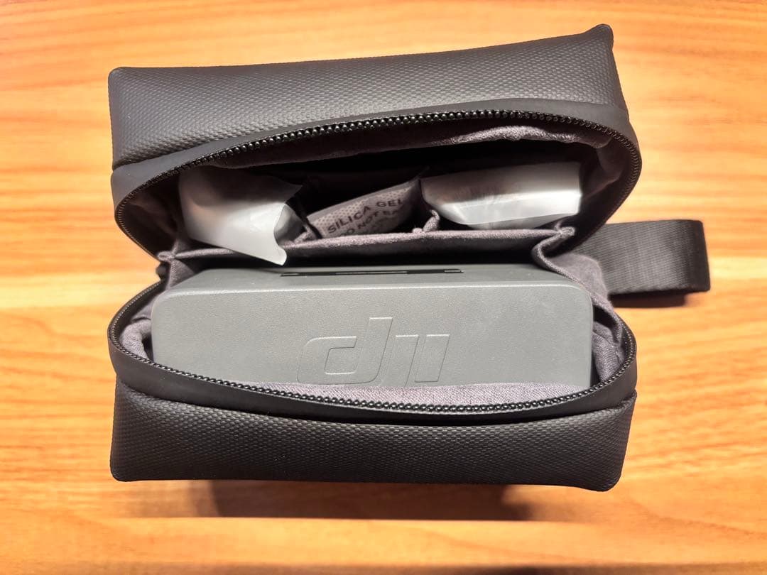 DJI Mic 2（トランスミッター×2 + レシーバー×1 + 充電ケース）