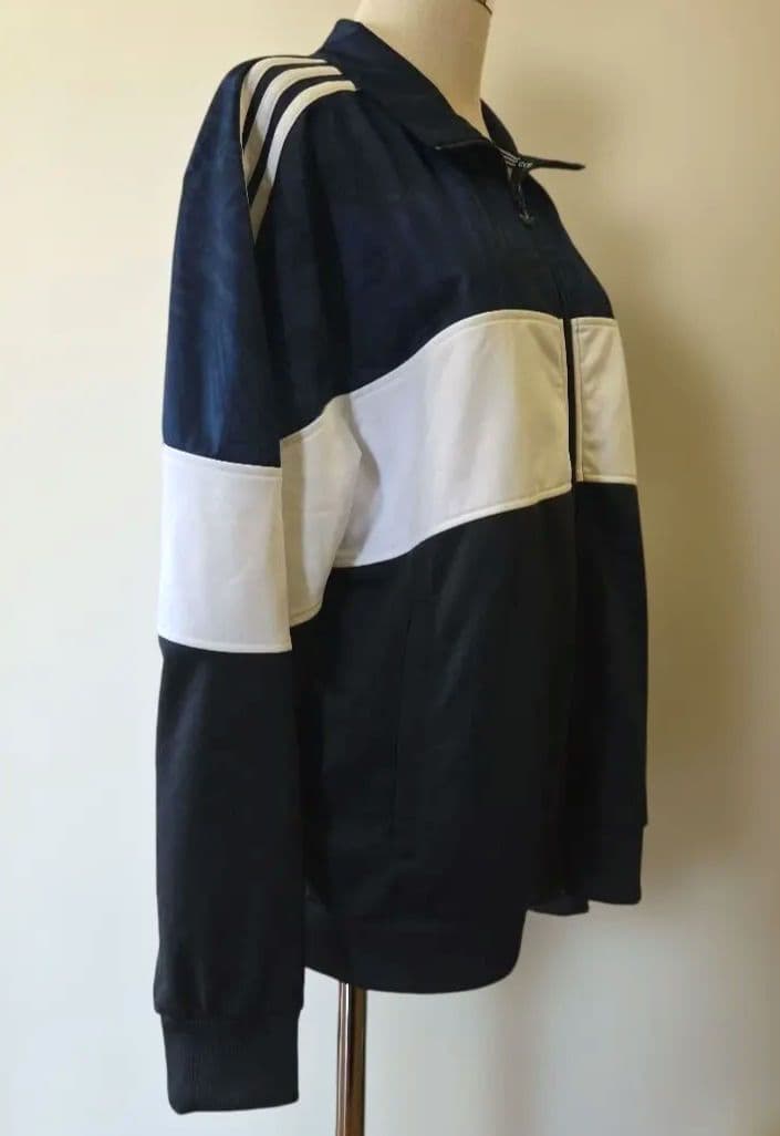 adidas トラックジャケット　2XL