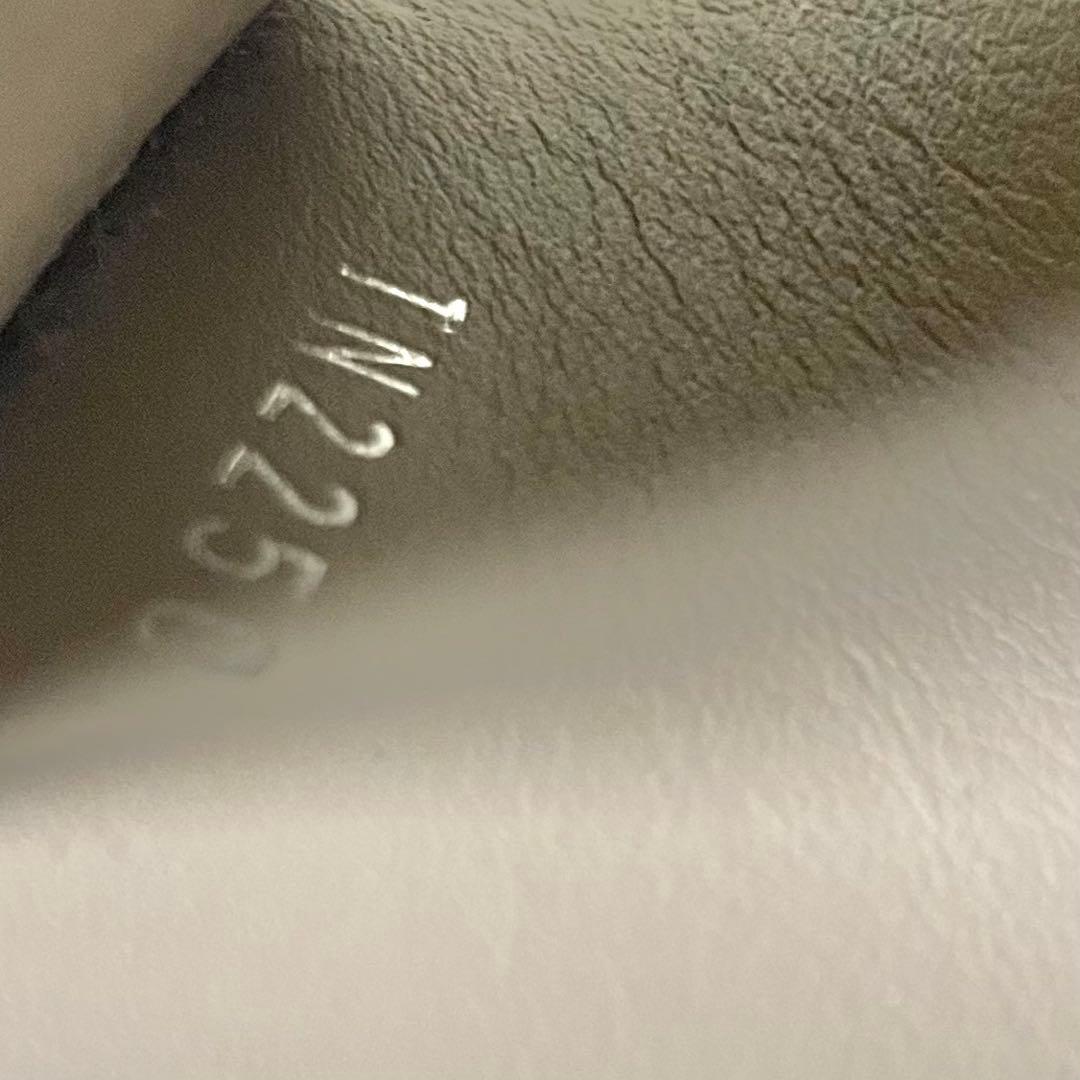 LOUIS VUITTONモノグラムマヒナ ミュルティクレ4 4連 キーケース