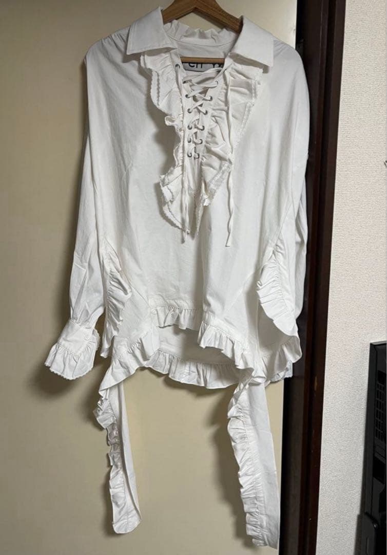 openyy フリルトリムブラウス ホワイト