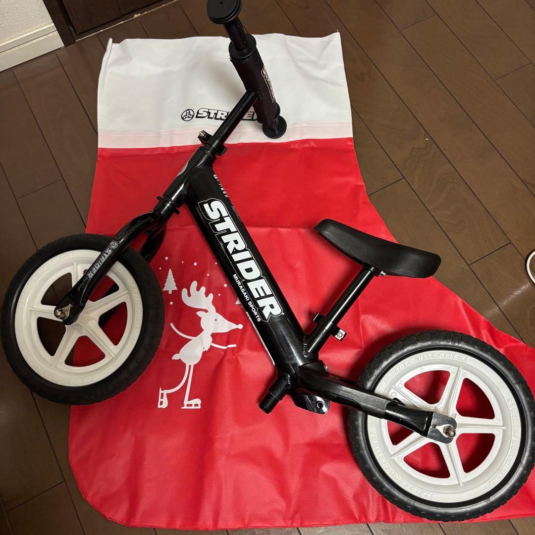 STRIDER 12インチ スポーツモデル　ブラック