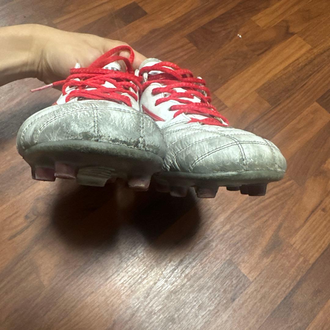 Mizuno モレリア ネオ4