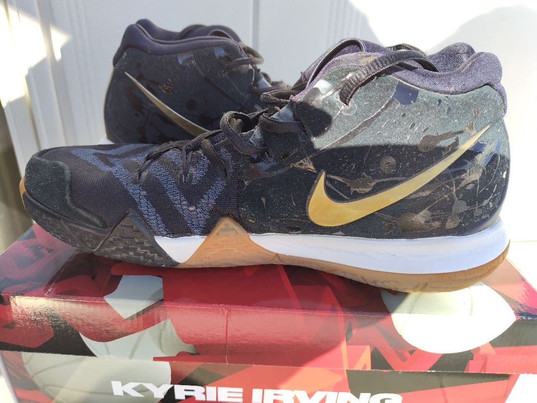 ナイキ カイリー4 EP メンズ バスケットボールシューズ 紺×金×白