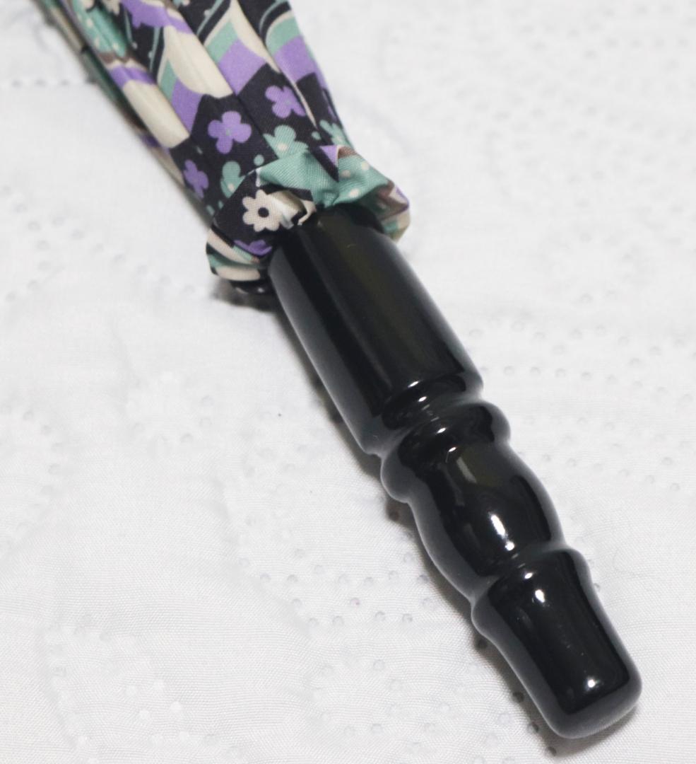 新品タグ付き【アナスイ】洋風パゴダ型 幾何学フィオーリ風柄 長傘 雨傘