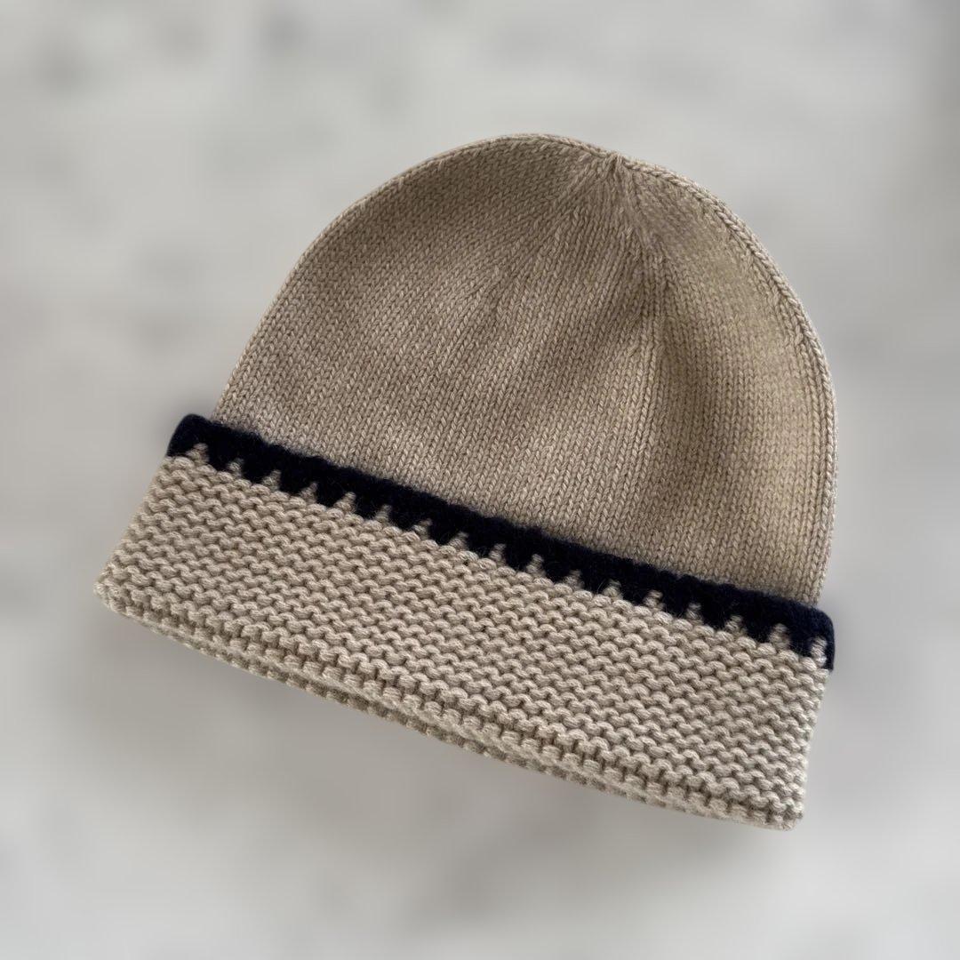 CHANEL ニット帽 ベージュ・ネイビー