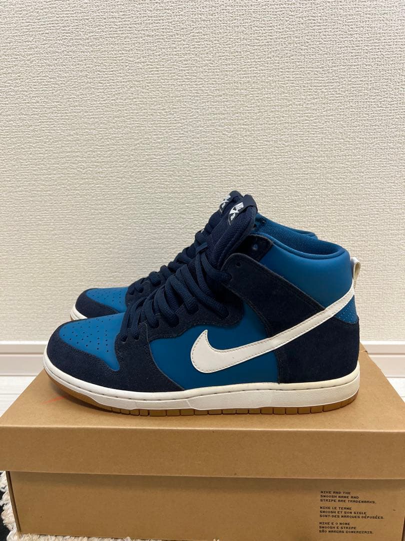 スケートボード NIKE SB dunk high invisible Blue