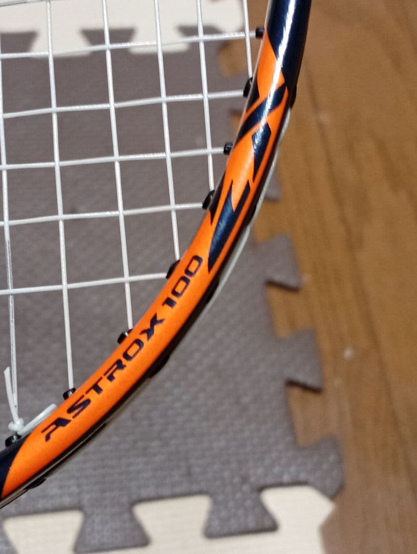 YONEX バドミントンラケットアストロクス100ZX 4U G5