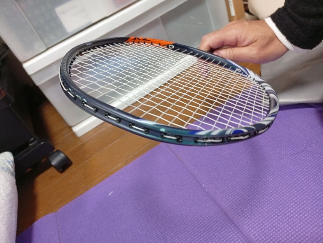 YONEX バドミントンラケットアストロクス100ZX 4U G5