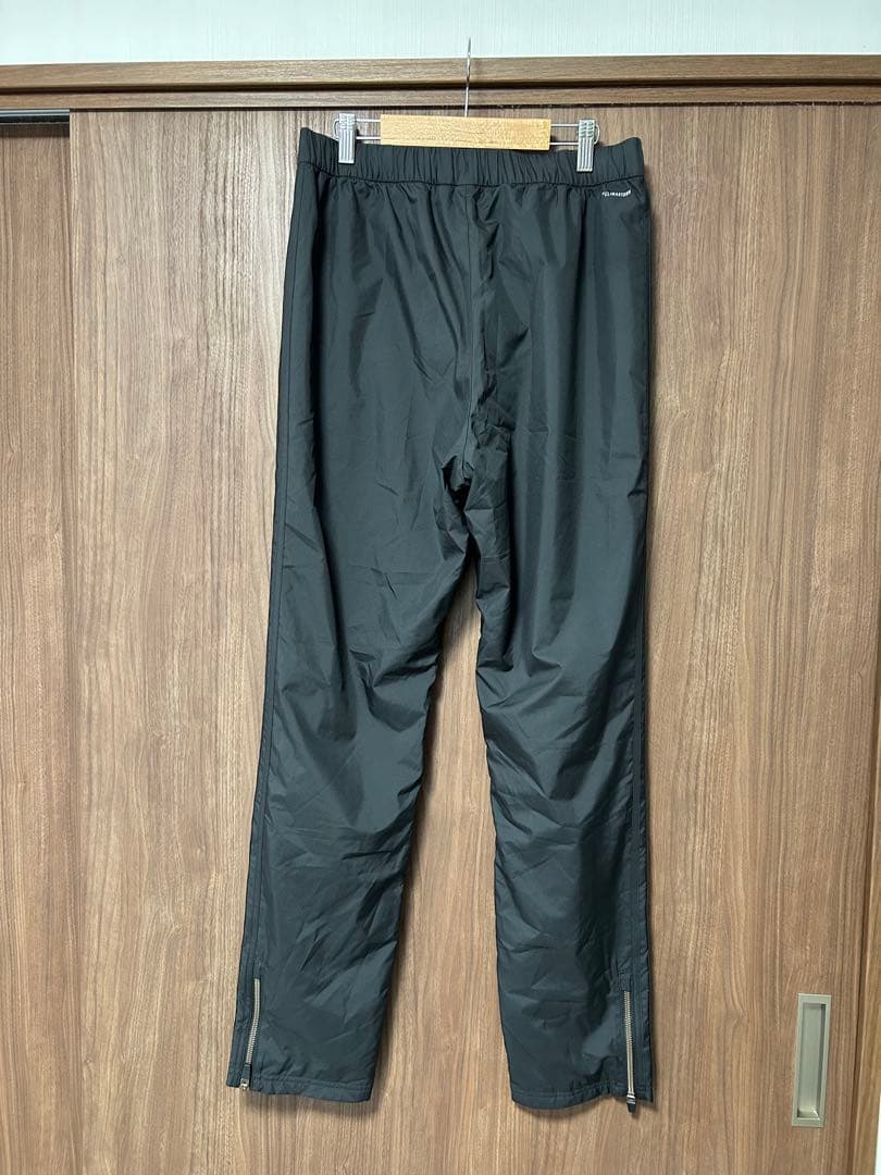 adidas ウィンドブレーカー上下セット