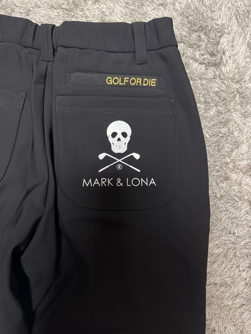 美シルエット　MARK&LONA（マークアンドロナ）防寒パンツ