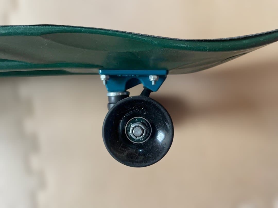 ペニー 32インチ