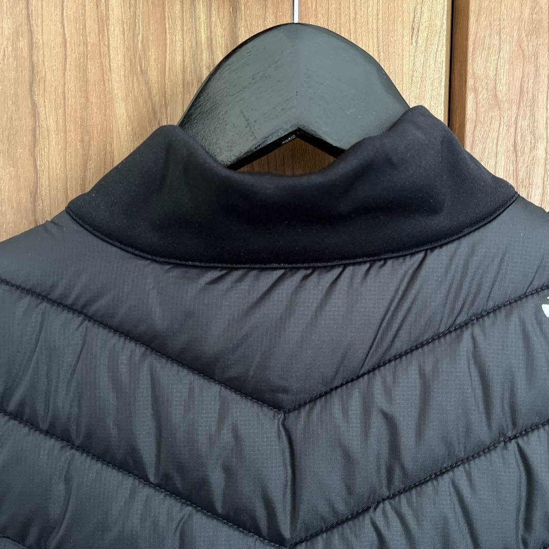 TaylorMade 黒 キルティング ベスト