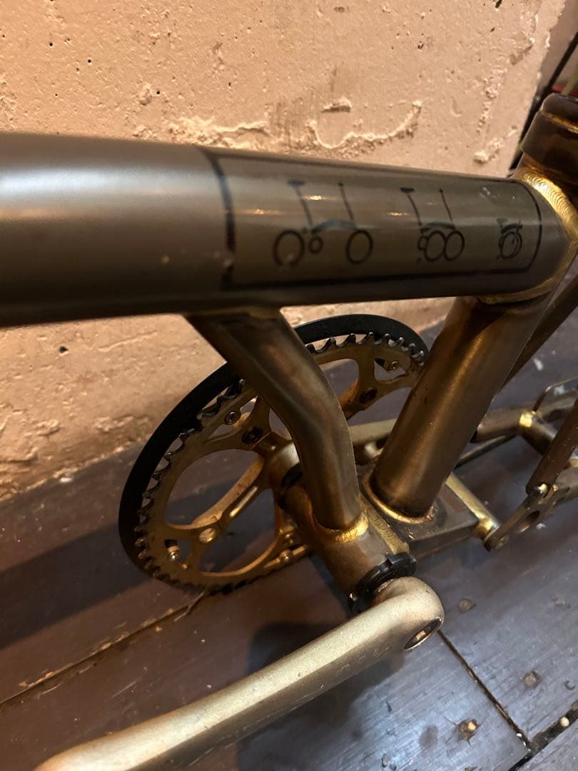 プロンプトン　自転車　フレーム　折り畳み　組立　　サドル　タイヤ