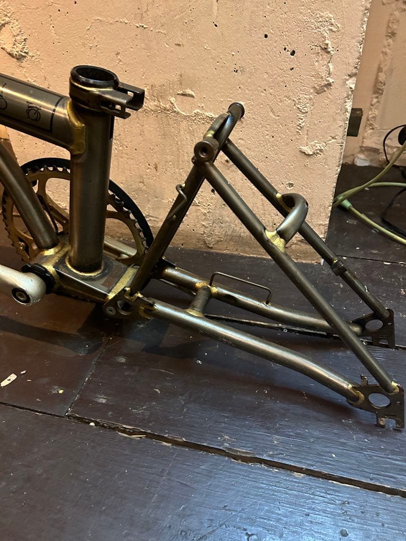 プロンプトン　自転車　フレーム　折り畳み　組立　　サドル　タイヤ