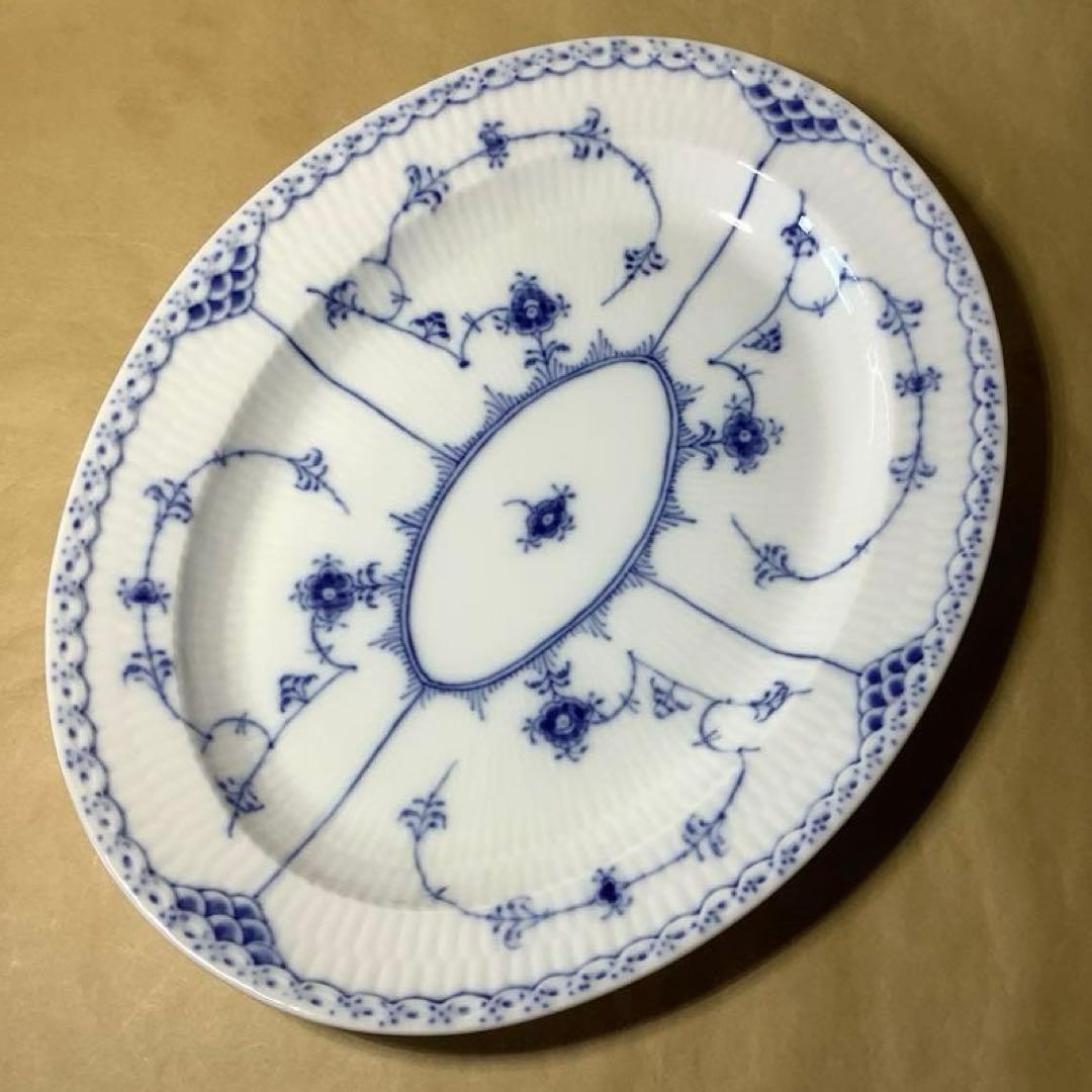 ロイヤルコペンハーゲン　ブルーフルーテッド ハーフレース(楕円30cm 中古品)