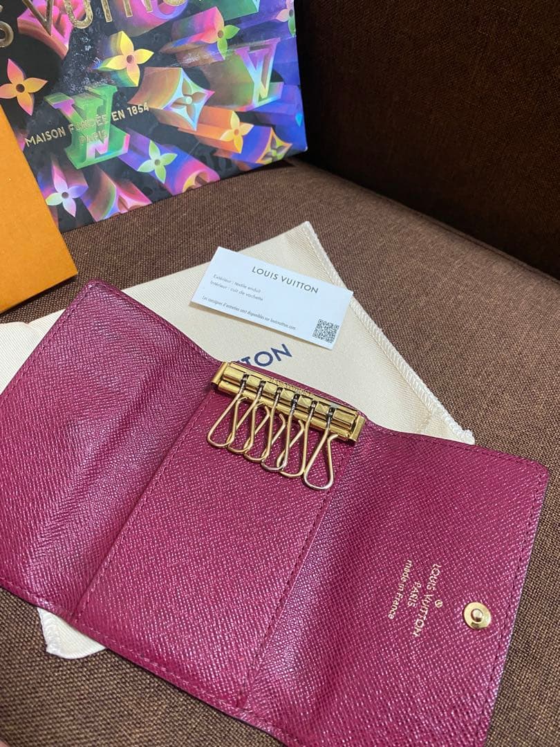 ルイヴィトン モノグラム キーケース ミュルティクレ6フューシャ
