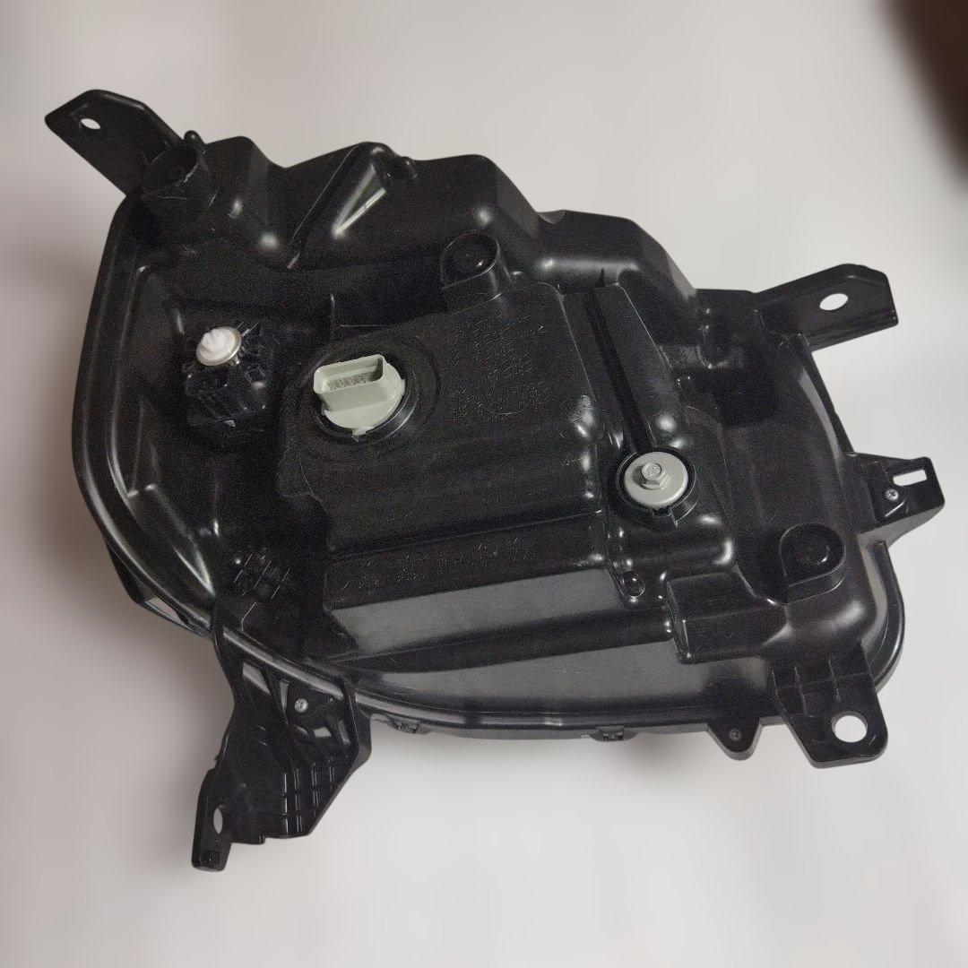 Ｎ−ＢＯＸJF5 左ヘッドランプ 33150-32R-J03 W6712