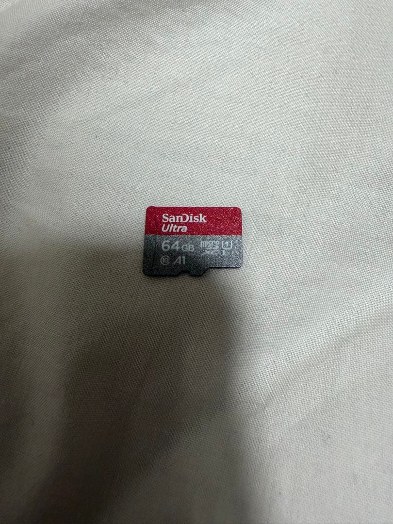 Nintendo Switch 本体　2本のソフト付きネオンブルー・ネオンレッド