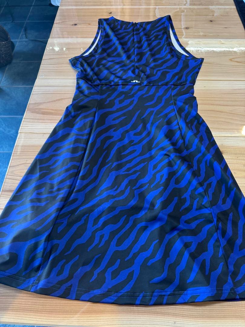 2025ssモデルJ.LINDEBERG ワンピース 38