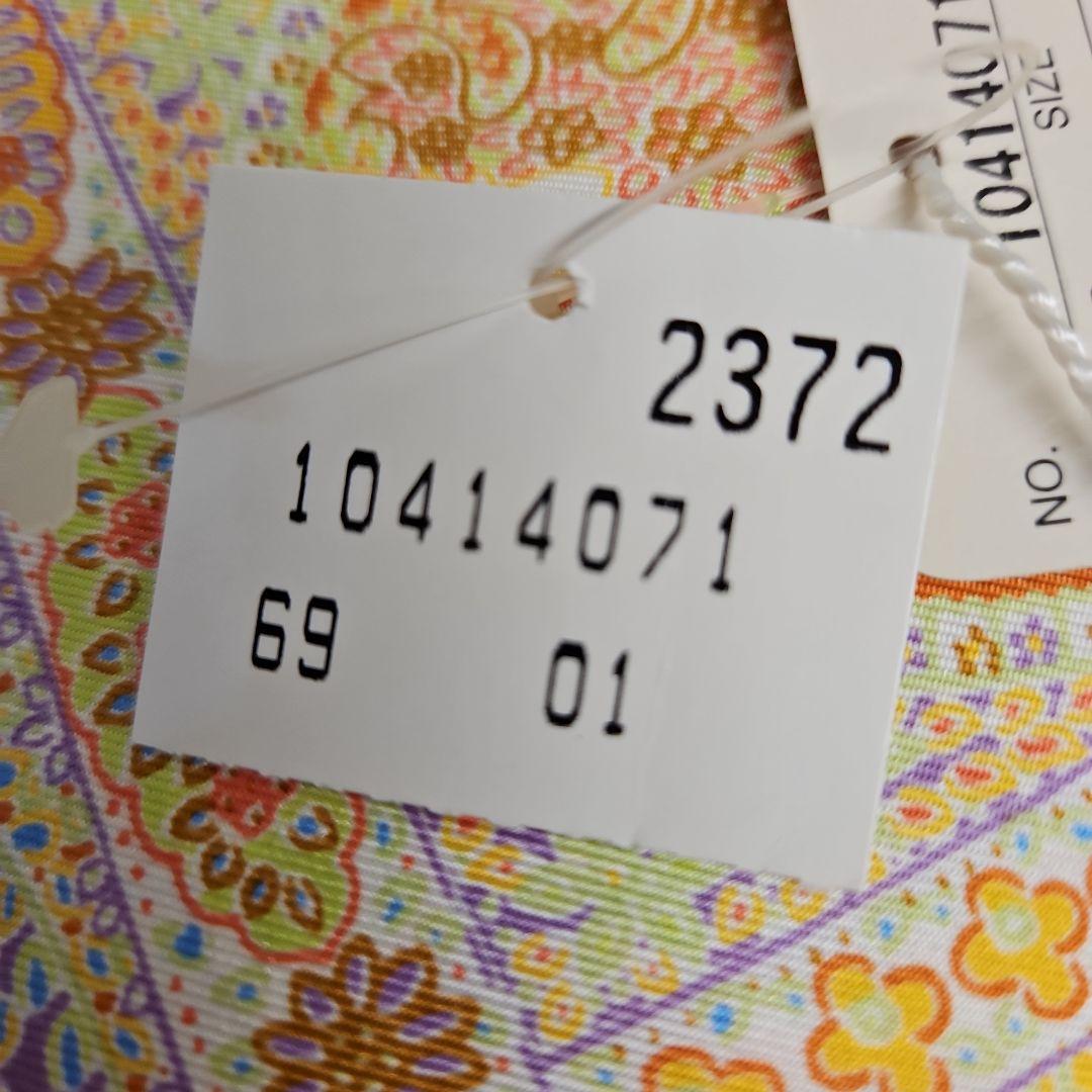 Harrodsハロッズ　シルク　大判スカーフ　イタリア製　新品・未使用・タグ付き