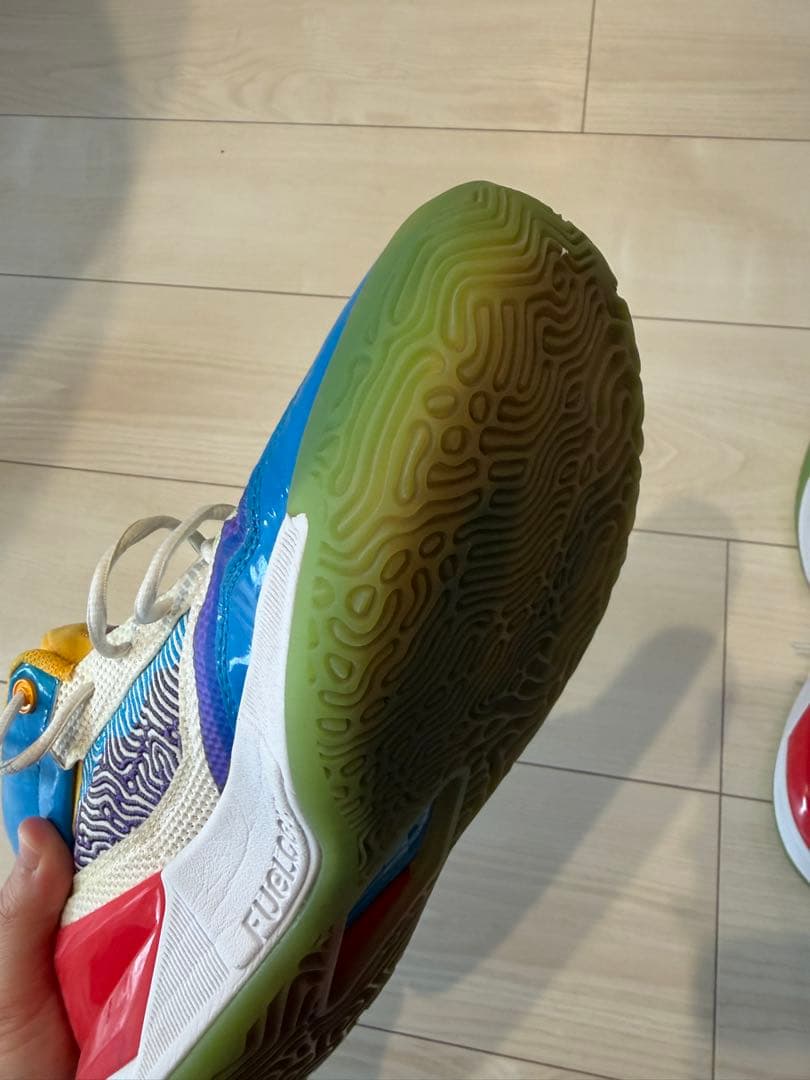 カワイレナード newbalanceバスケットボールシューズ ジュリーランチャー