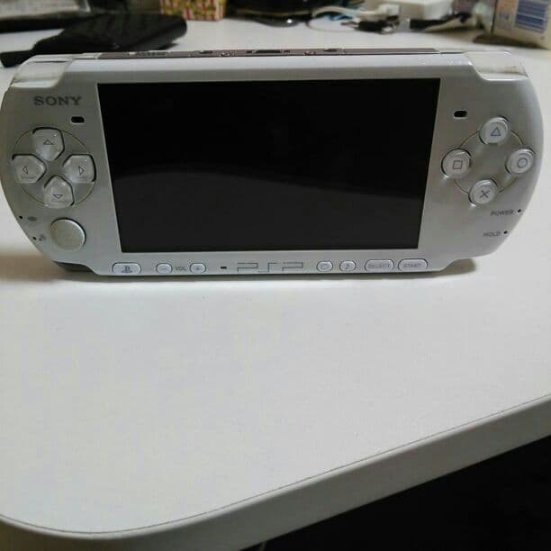 PSP白色