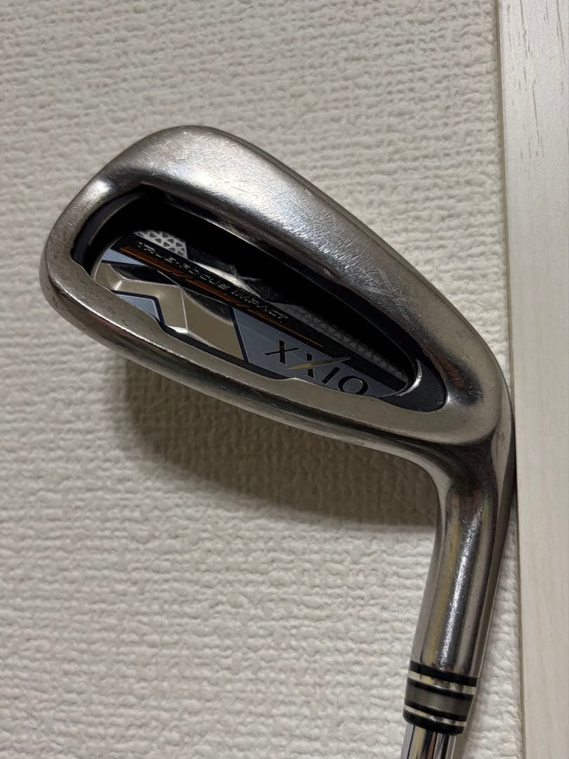 【名器・希少】ゼクシオ10 アイアン 5本 N.S.PRO 870GH(S) 右