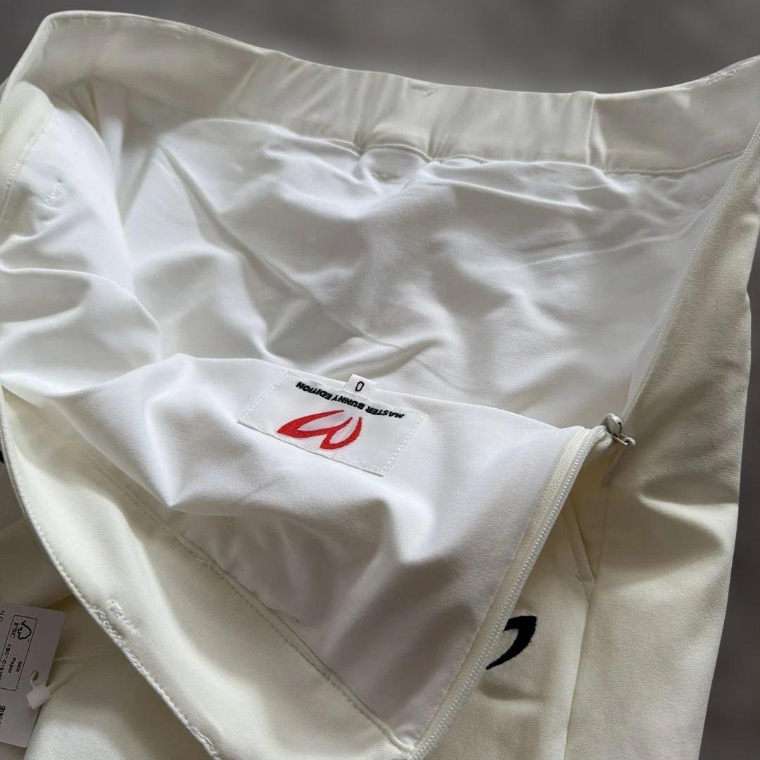【新品タグ付】マスターバニー♪ホワイトスカート インナーパンツ一体型 S