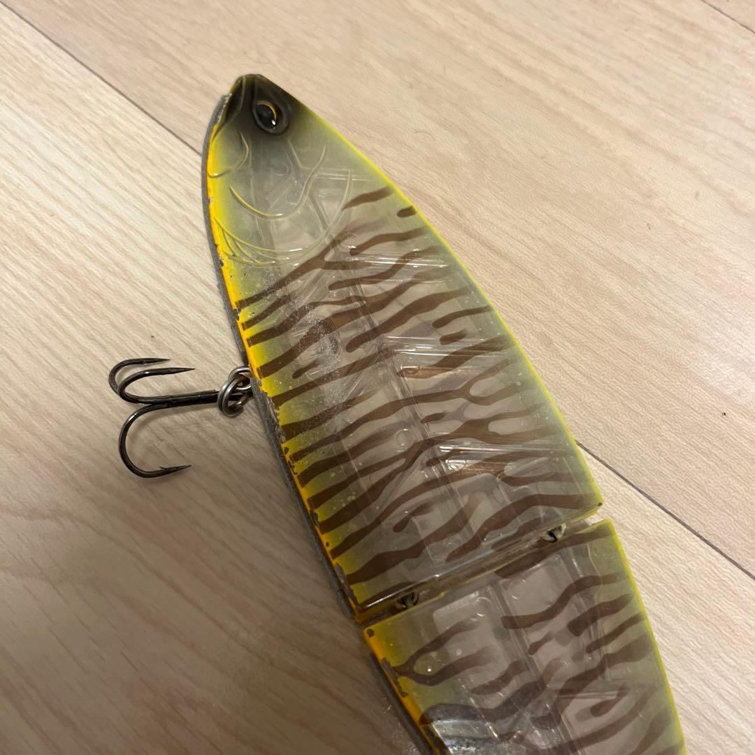 ワイルドルアーズ　ワイルドビート　ジャイアントベイト　ビッグベイト　バスルアー