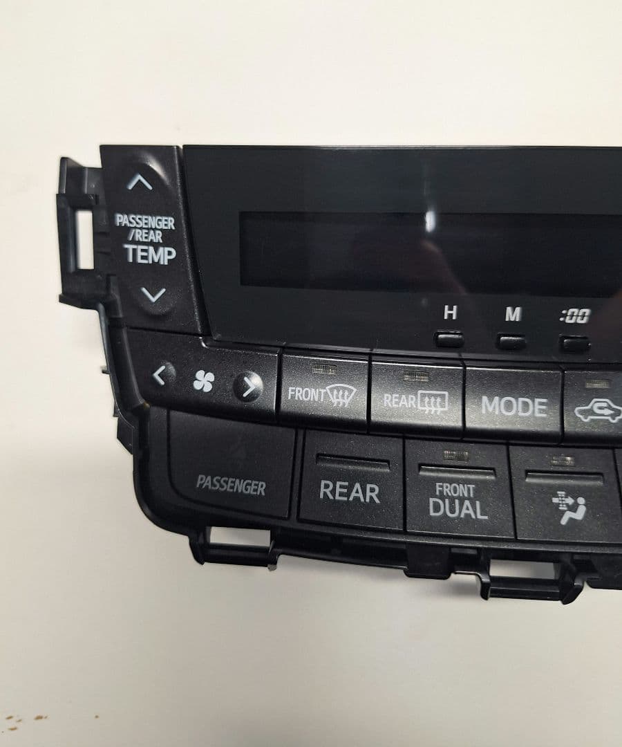 madstar2338フロント+リアエアコン　ヴェルファイア　アルファード