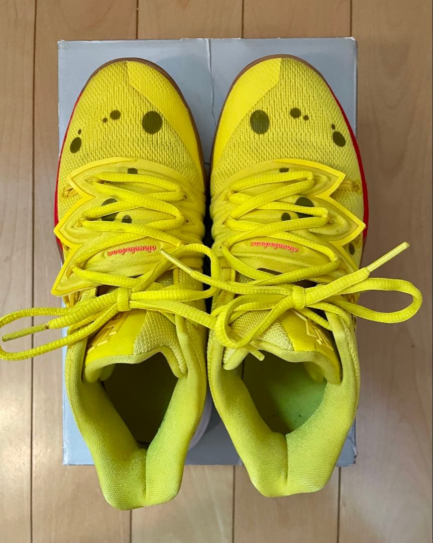 NIKE、カイリー5 GS、スポンジボブ、23.5センチ